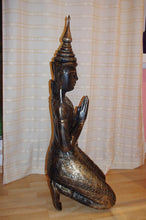 Lade das Bild in den Galerie-Viewer, Figur Buddha
