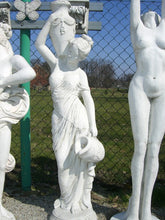Lade das Bild in den Galerie-Viewer, Skulptur Aphrodite
